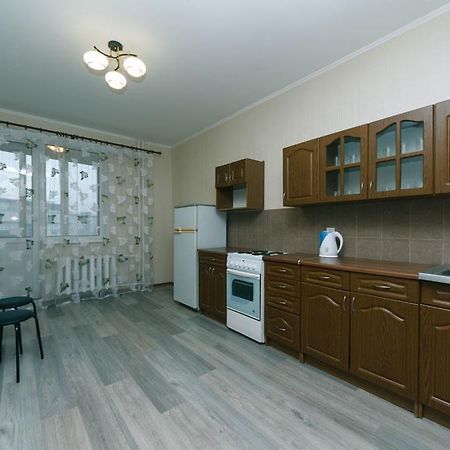 Ferienwohnung Ахматовой 45 Kiew Exterior foto